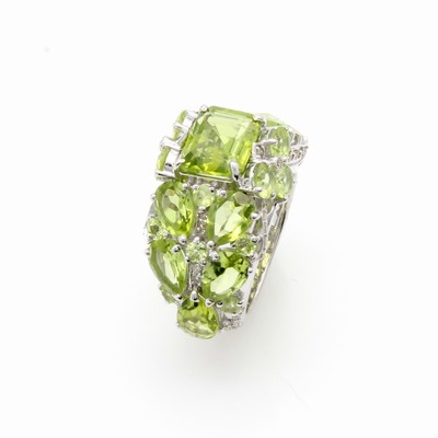 27127308a - Ring mit Peridots und Diamanten, 925er Silber, verspieltes Design, Peridots in versch. ...