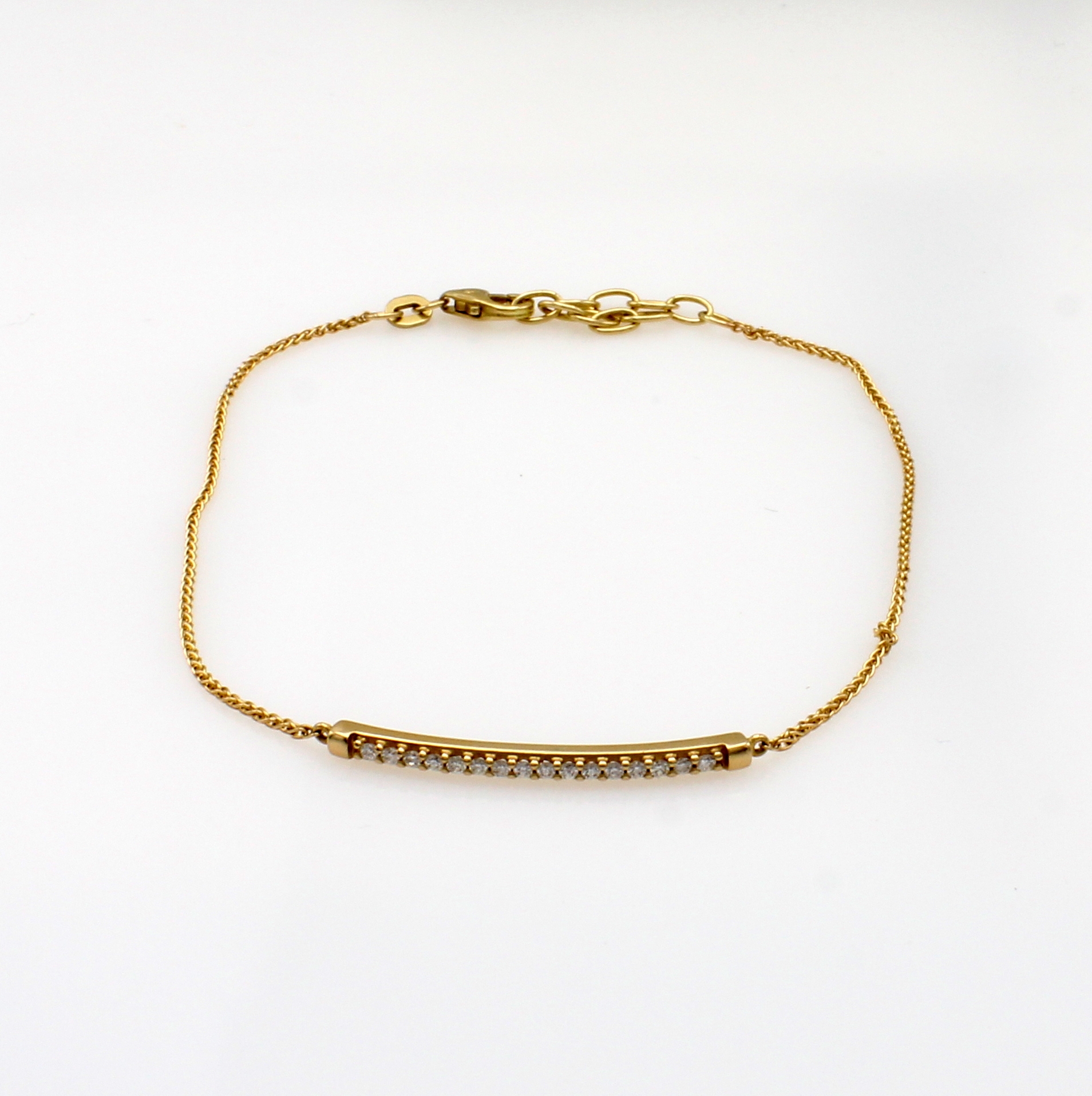 Image 27127446 - Armband mit Brillanten, GG 585/000, 16 Brill. zus. ca. 0.15 ct Weiß/p, in L. ca. 19- 22 ...