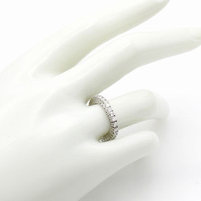 27127491a - Elastischer Ring mit Brillanten, WG 585/000, rundum bes. m. Brill. zus. ca. 1.07 ct ...