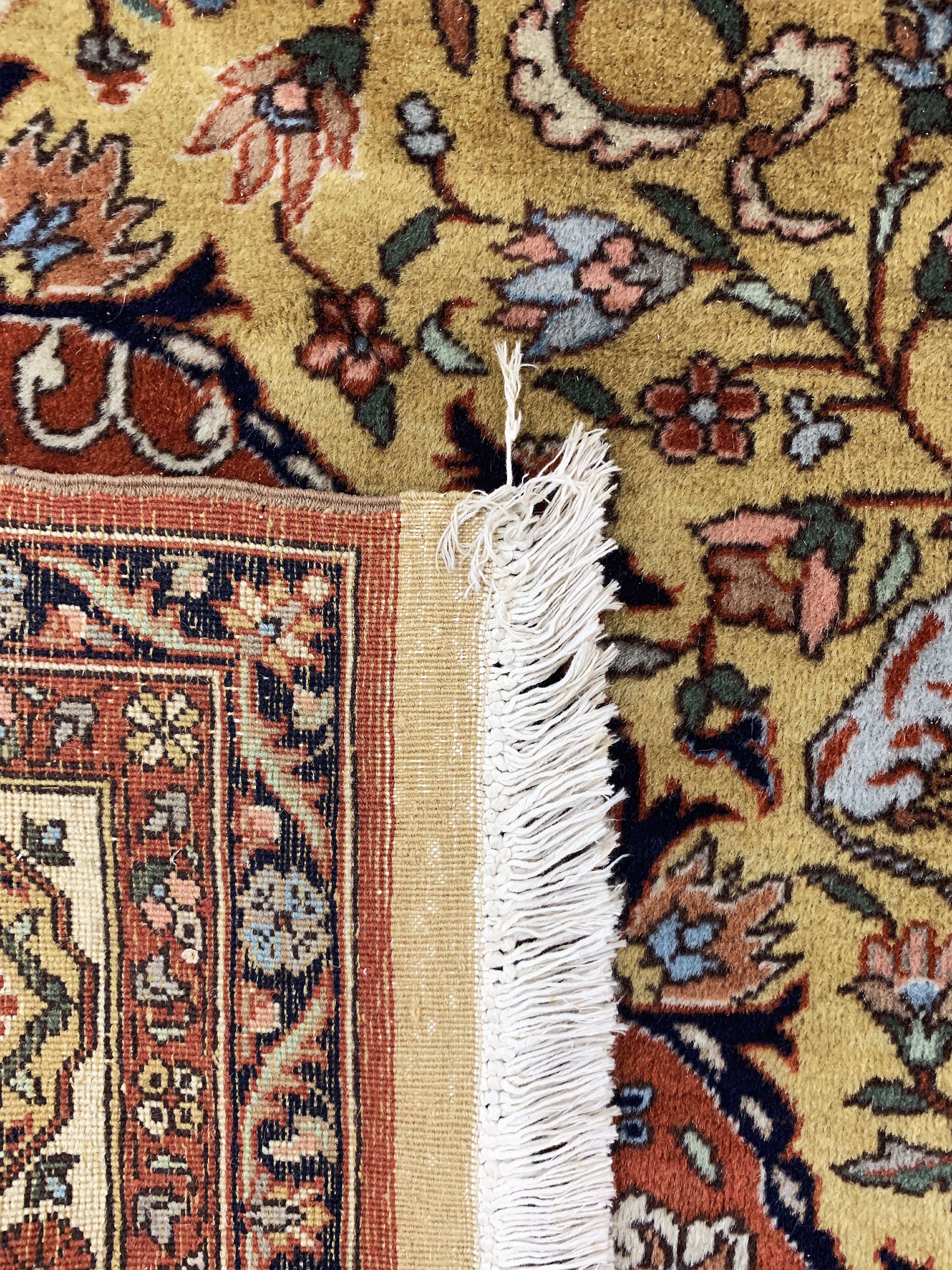 Detail i: Isparta, sign. Türkei, Mitte 20.Jhd., Wolle auf Baumwolle, ca. 310 x 200 cm, EHZ: 2-3