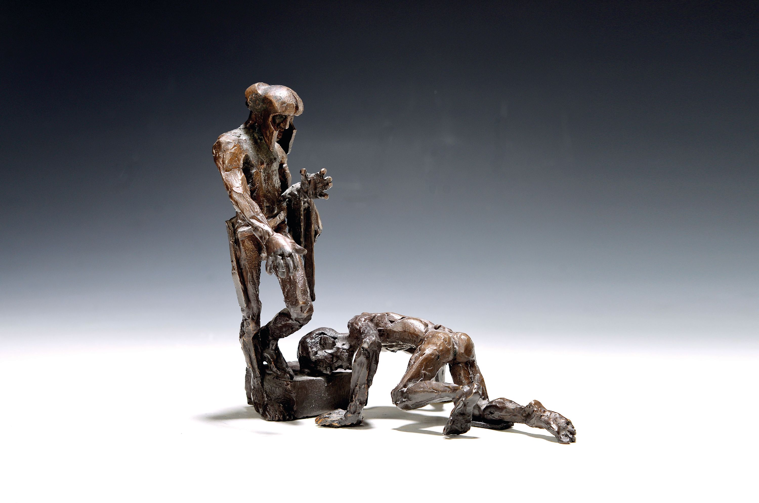 Image 27127674 - Gunther Stilling, 1943 Srpski - 2024 HeilbronnPlastik/Bronzefigur, patiniert, St. Martin ...