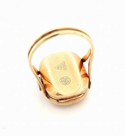 27127656c - 14 kt Gold Ringuhr, 1940er-50er Jahre, GG 585/000, weißes Ziffernblatt patiniert, ...