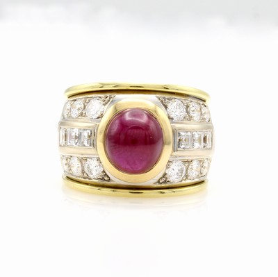 Image Ring mit Rubin, Diamanten und Brillanten, GG 750/000 z.T. rhod., ovaler Rubincabochon ...