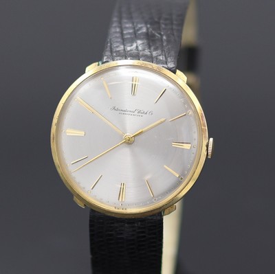 27127698a - IWC Armbanduhr in GG 750/000, Schweiz um 1958, Handaufzug, 3-teil. Geh., Boden u. ...