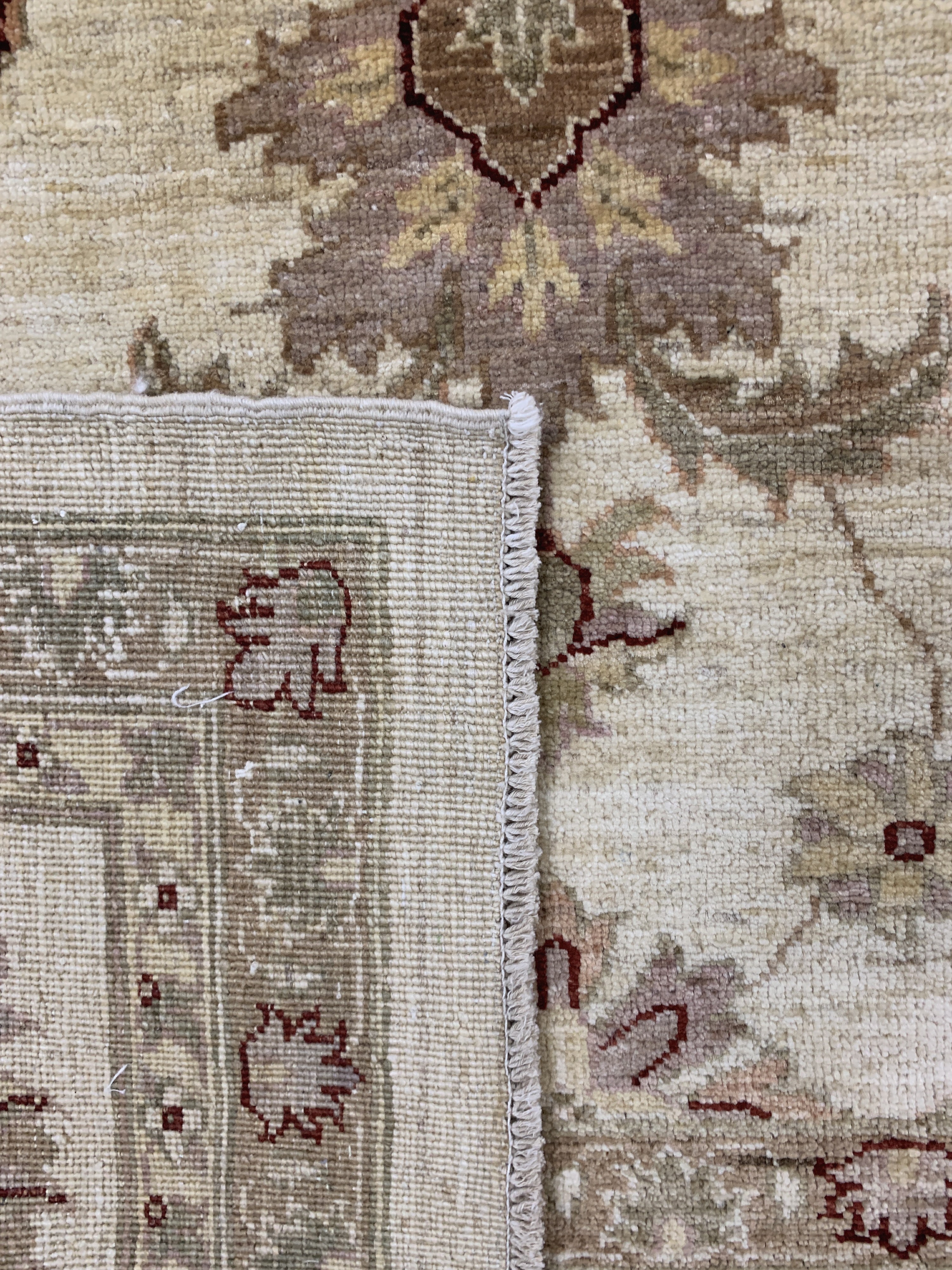 Detail i: Sigler, Pakistan, Ende 20.Jhd, Wolle auf Baumwolle, ca. 356 x 274 cm, EHZ: 1-2