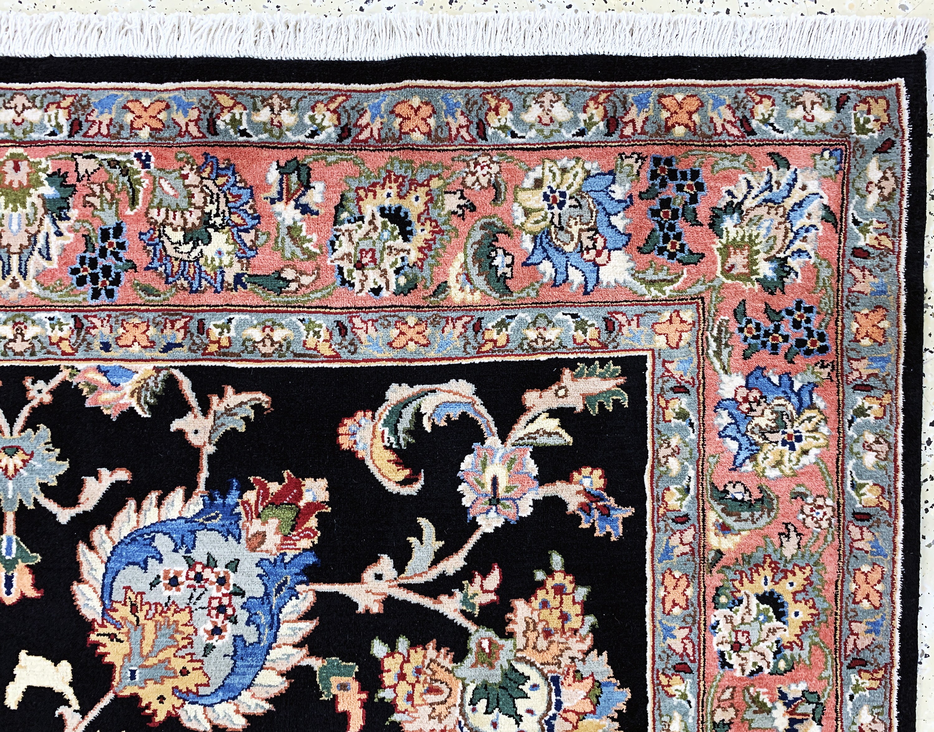 Detail e: Yazd, Persien, Ende 20.Jhd, Wolle auf Baumwolle, ca. 305 x 207 cm, EHZ: 1-2