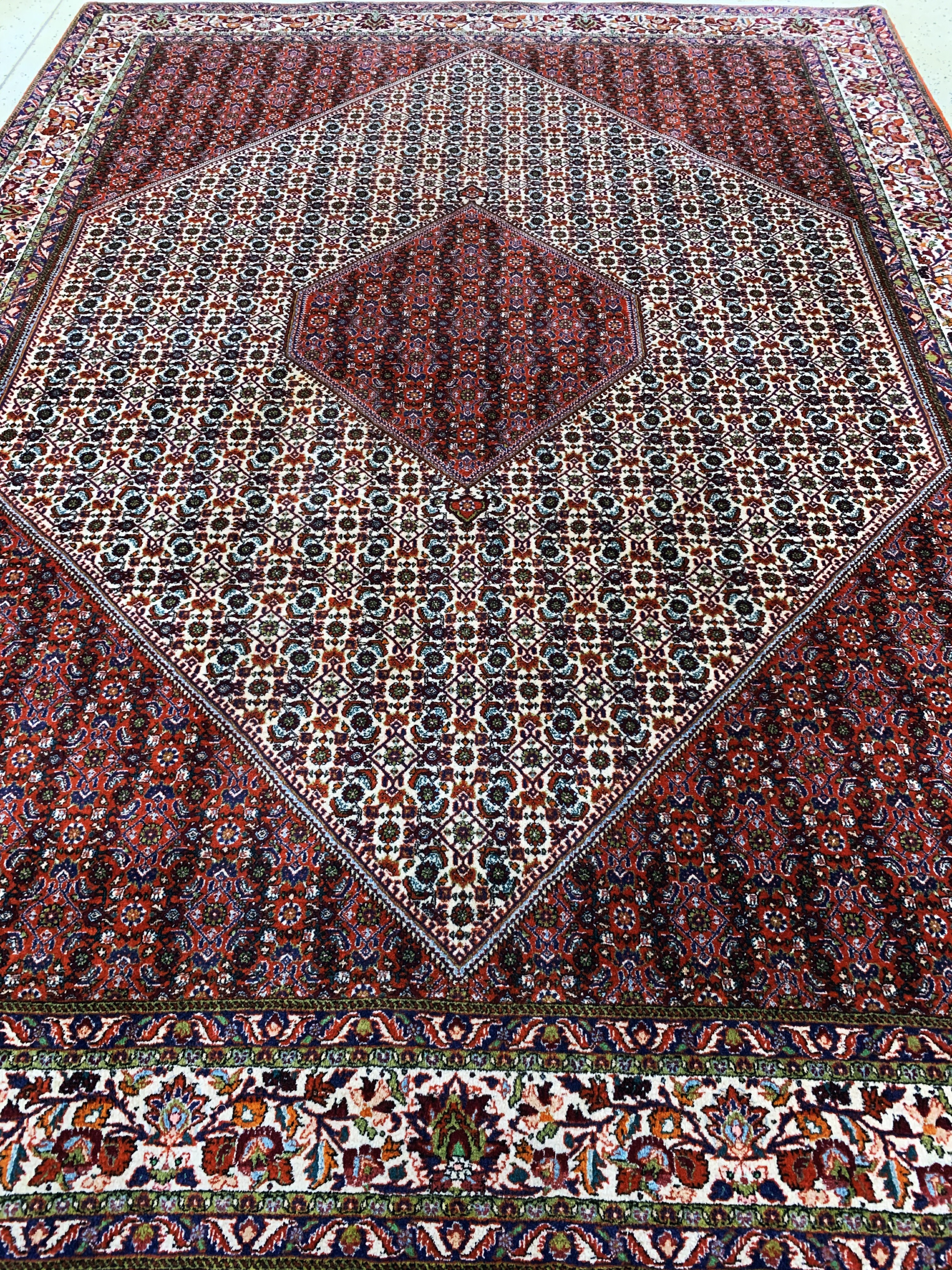 Detail h: Bidjar Kork, Persien, Ende 20.Jhd, Korkwolle auf Baumwolle, ca. 355 x 250 cm, EHZ: 1-2