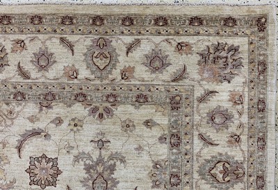 27128283f - Sigler, Pakistan, Ende 20.Jhd, Wolle auf Baumwolle, ca. 356 x 274 cm, EHZ: 1-2 ...