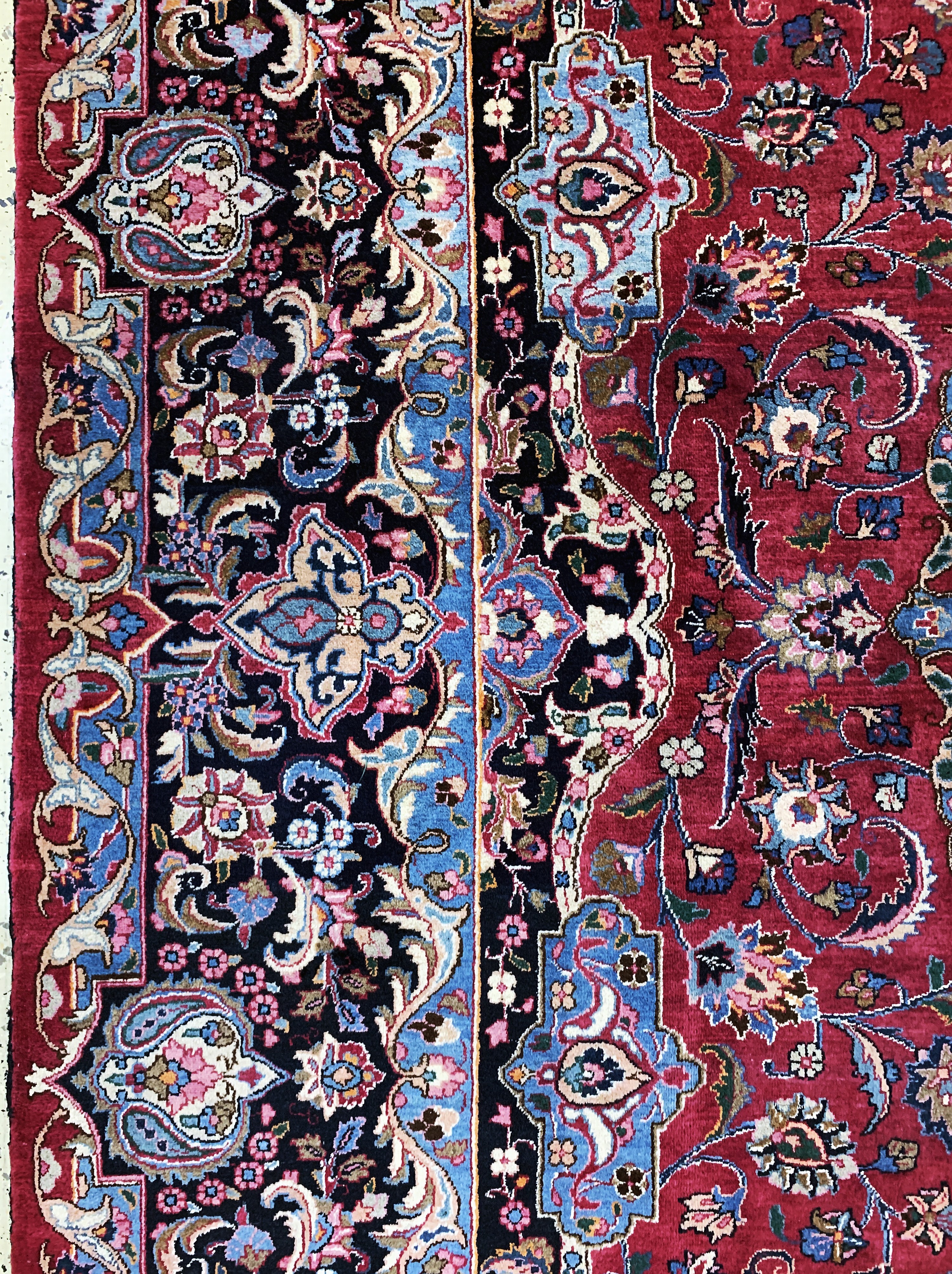 Detail c: Mesched signiert, Persien, Mitte 20.Jhd, Wolle auf Baumwolle, ca. 395 x 295 cm, EHZ: 1-2