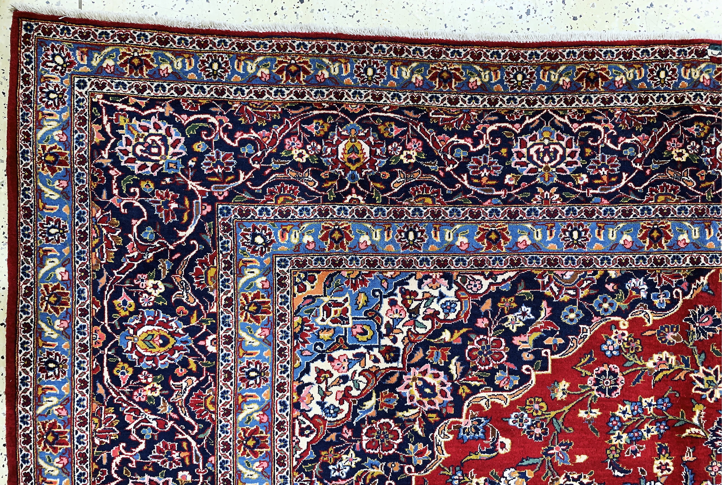 Detail g: Keschan Persien, signiert"Ghoutb", Mitte 20.Jhd, Wolle auf Baumwolle, ca. 400 x 303 cm,EHZ: 1-2