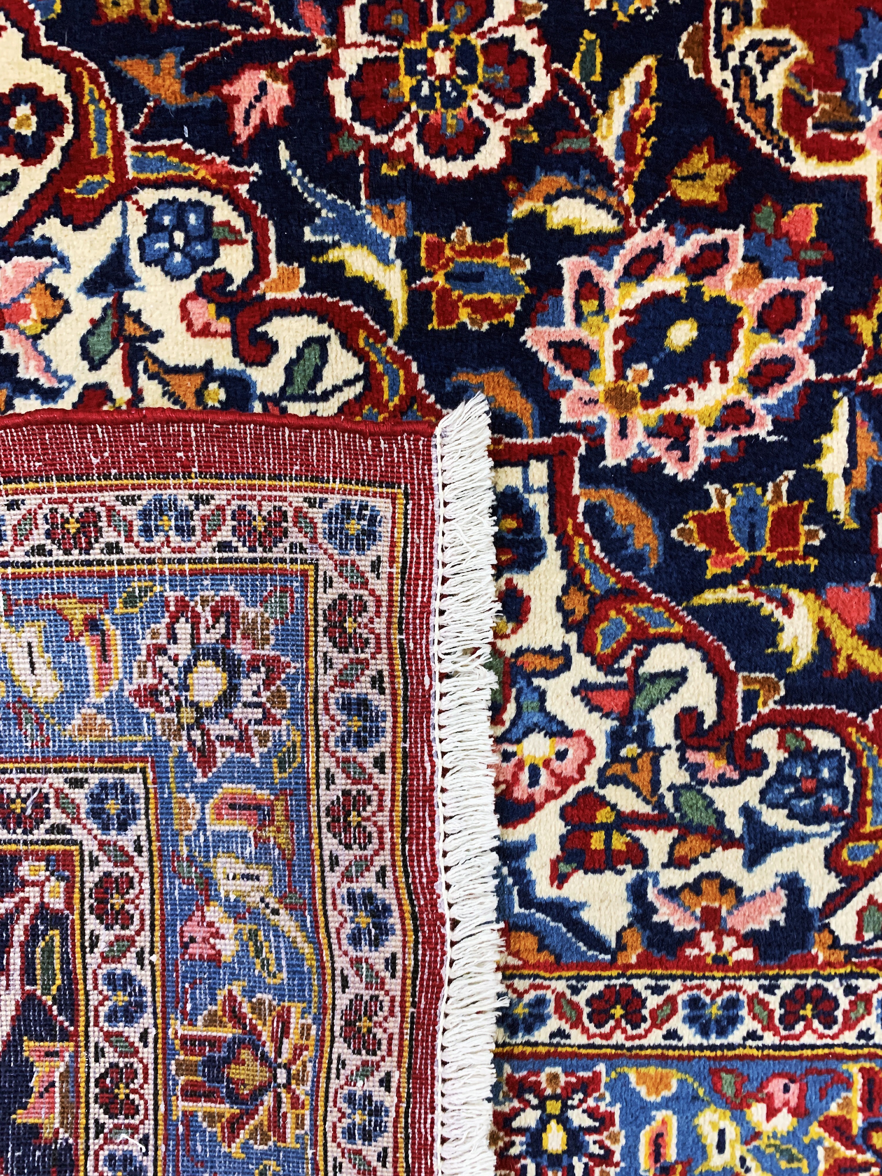 Detail i: Keschan Persien, signiert"Ghoutb", Mitte 20.Jhd, Wolle auf Baumwolle, ca. 400 x 303 cm,EHZ: 1-2