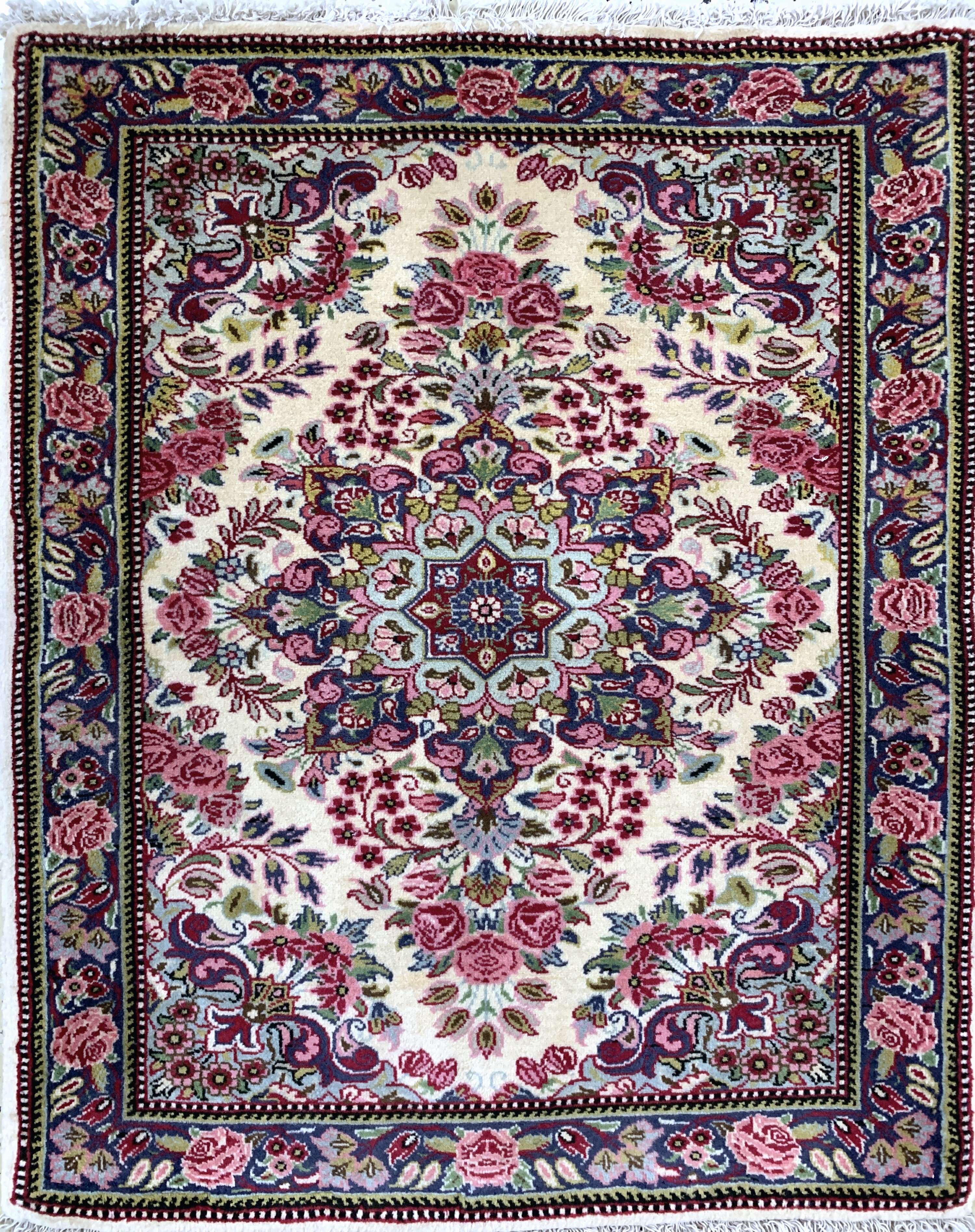 Detail e: 3 Lots Bidjar fein, Persien, Ende 20.Jhd, Korkwolle auf Baumwolle, ca. 96 x 77 cm, EHZ: 1-2