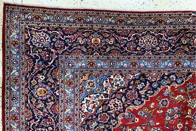 27128344g - Keschan Persien, signiert´Ghoutb´, Mitte 20.Jhd, Wolle auf Baumwolle, ca. 400 x 303 ...