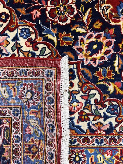 27128344i - Keschan Persien, signiert´Ghoutb´, Mitte 20.Jhd, Wolle auf Baumwolle, ca. 400 x 303 ...