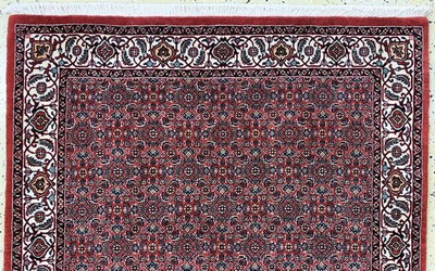 27128350a - Bidjar Kork fein, Persien, Ende 20.Jhd, Korkwolle mit Seide, ca. 186 x 110 cm, ...