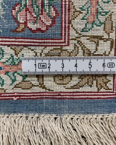 27128416d - 2 Lots Ghom Seide, Persien, Ende 20.Jhd, reine Naturseide, ca. 86 x 59 cm, EHZ: 1-2 ...