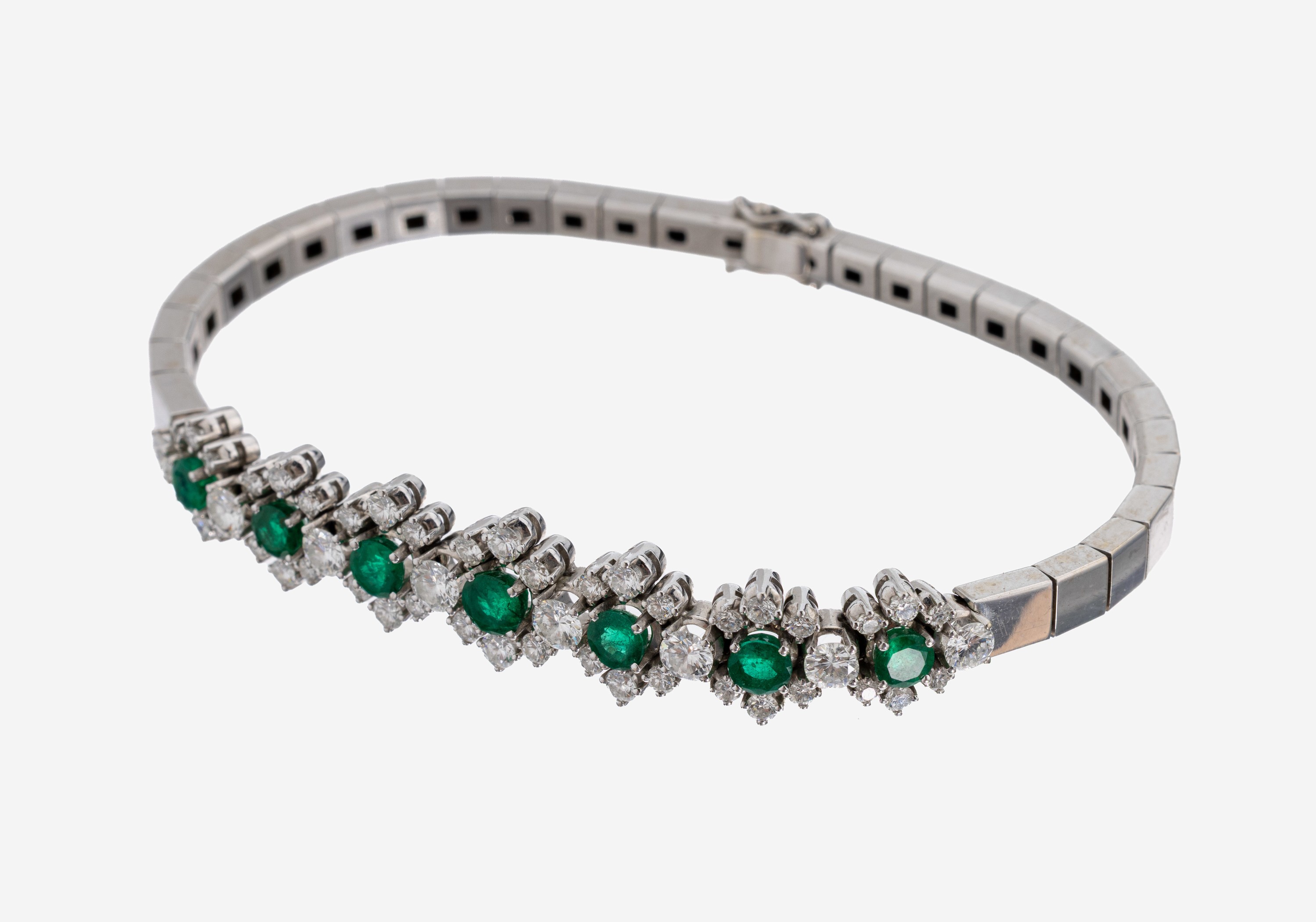 Image 27128583 - 18 kt Gold Smaragd-Brillant-Armband, 1970er Jahre, WG 750/000, Mittelteil mit 7 ...