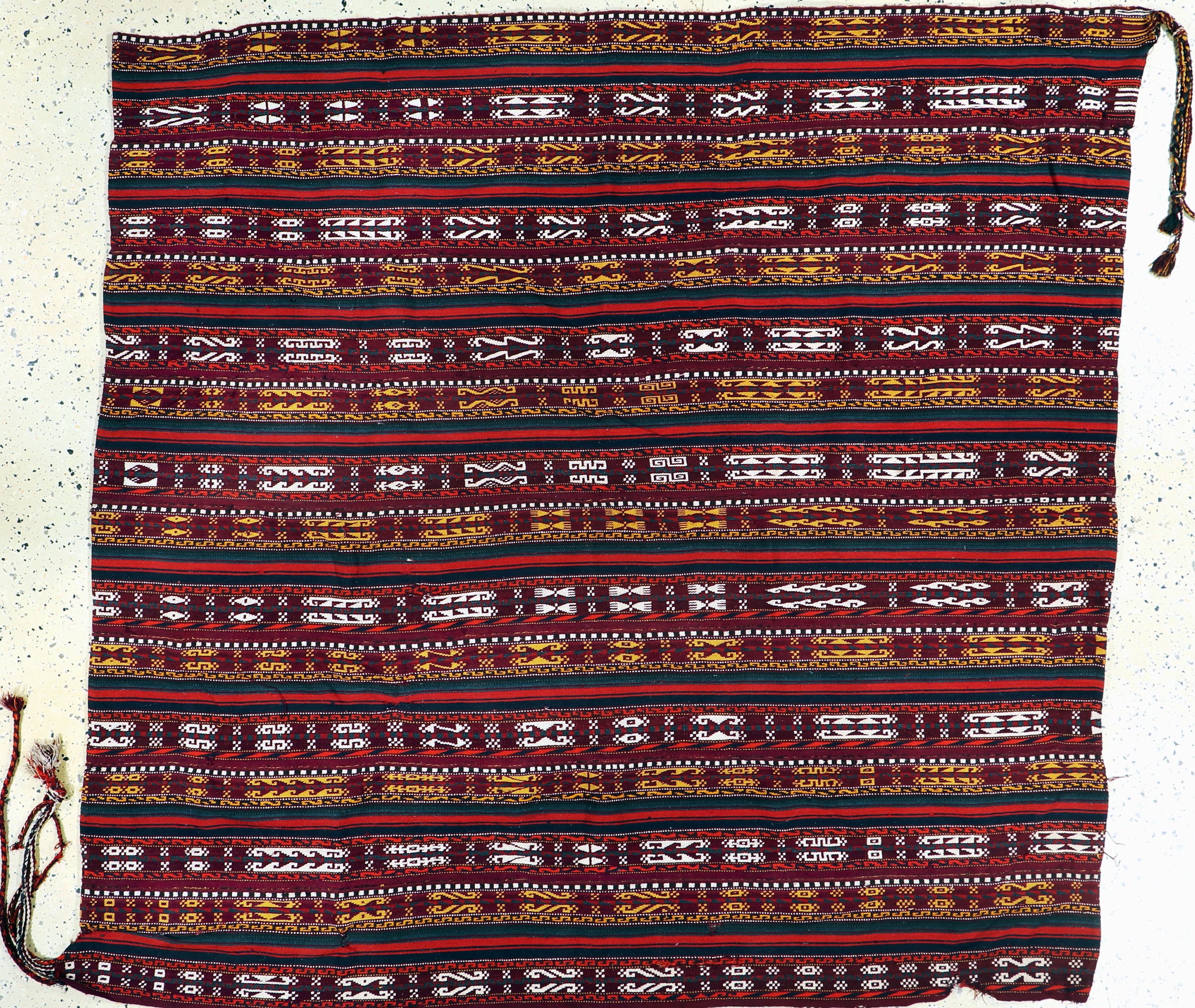 Image 27128626 - Nomadendecke´Jajim´, Persien, Anfang 20.Jhd, Wolle auf Wolle, ca. 195 x 190 cm, EHZ: ...