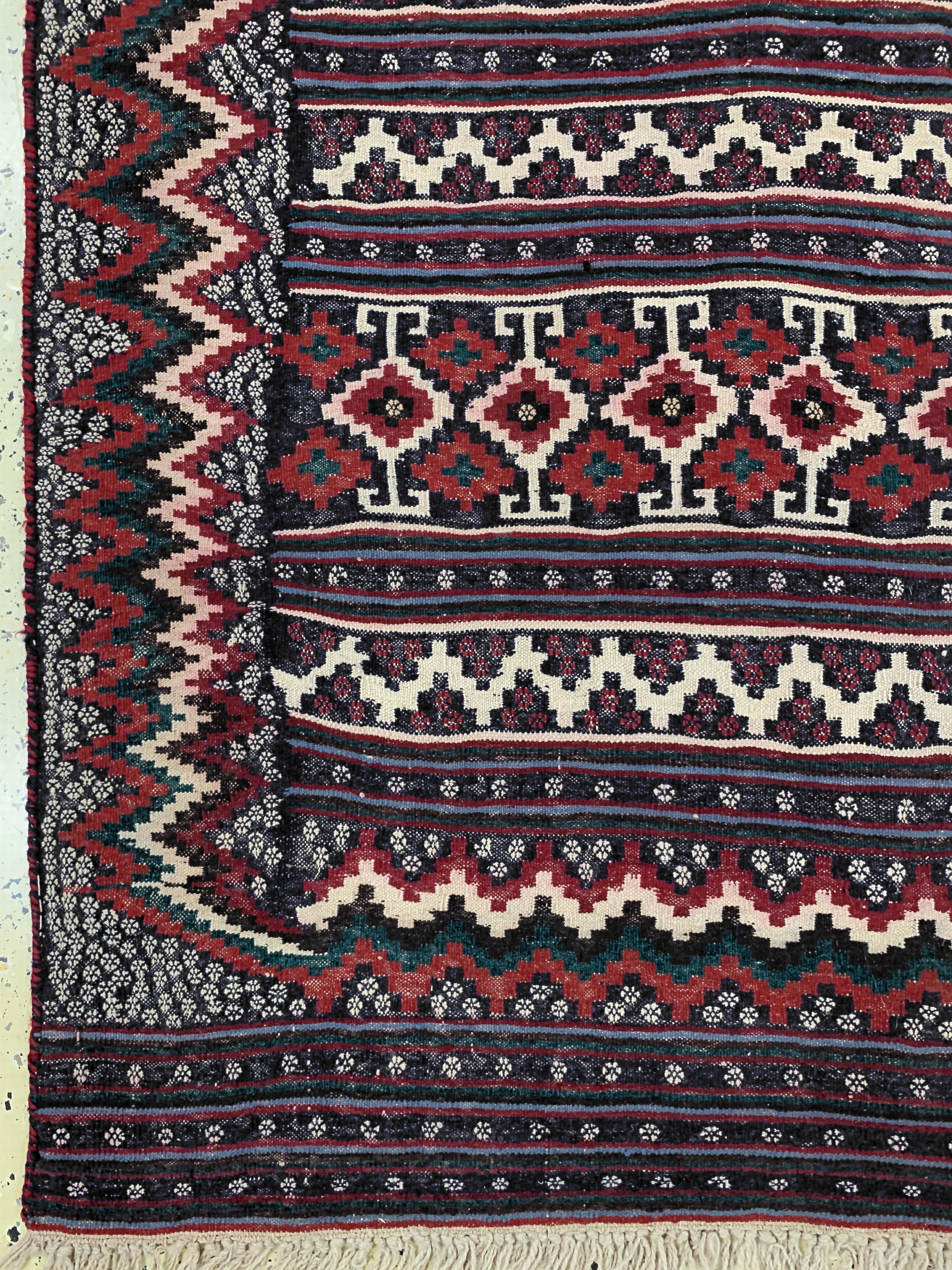 Detail b: Sirdjan Kelim, Persien, Mitte 20.Jhd, Wolleauf Wolle, ca. 242 x 163 cm, EHZ: 2