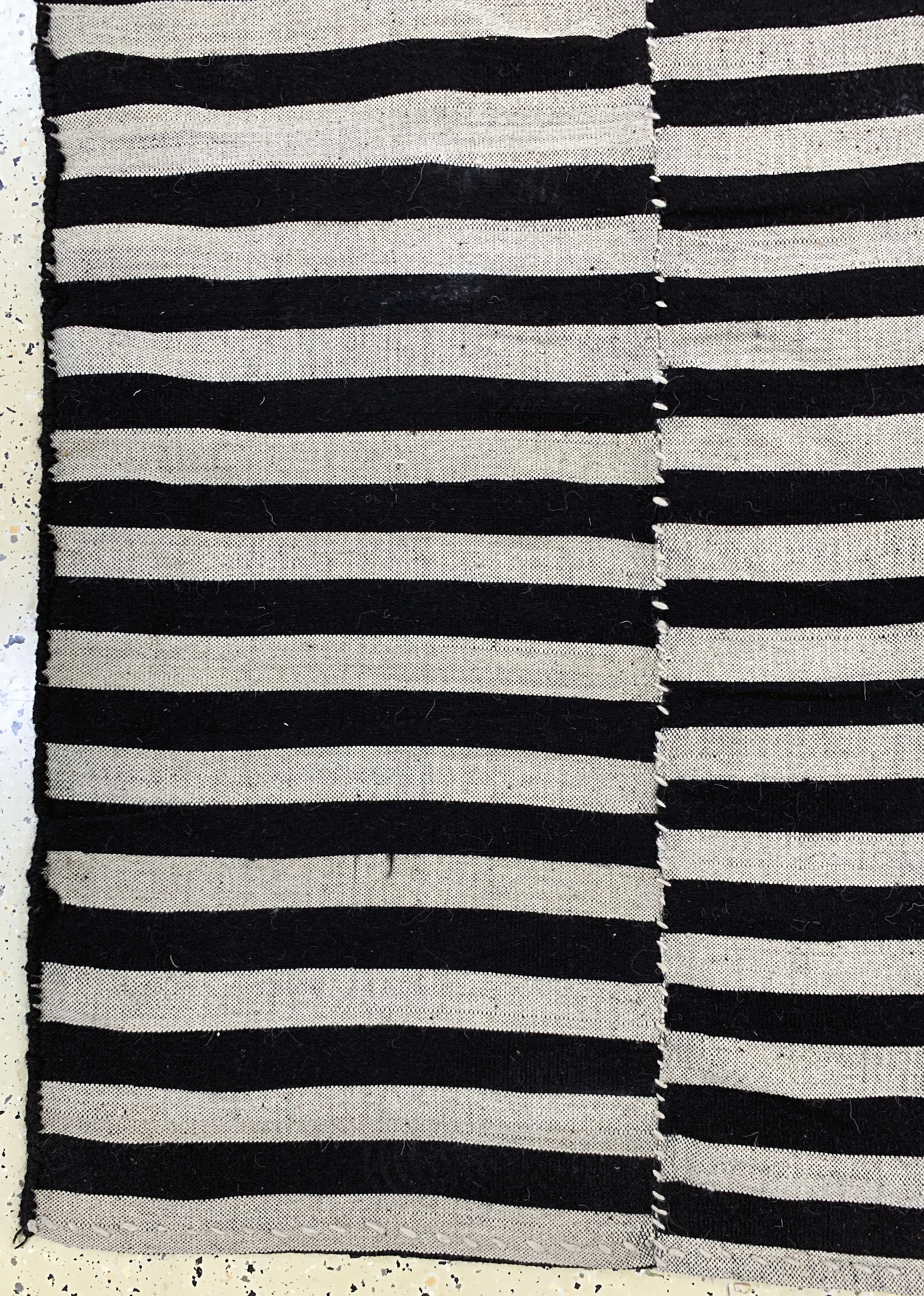 Detail b: Mazandaran Kelim(3 Bahnig), Persien, Mitte 20.Jhd, Wolle auf Wolle, ca. 375 x 160 cm, EHZ: 2