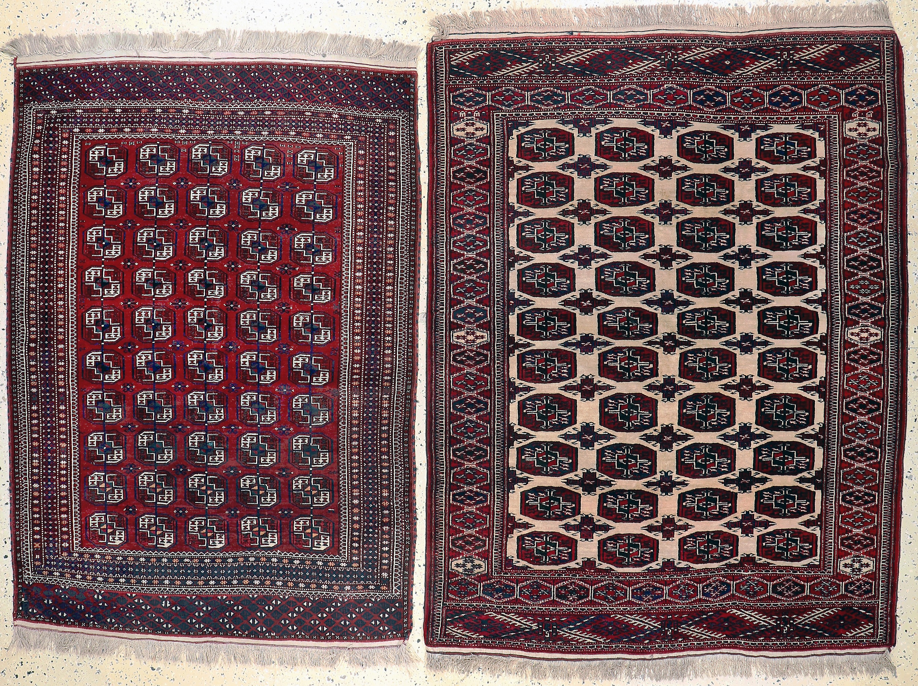 Image 27128639 - 2 Lots Turkmenen, Turkmenistan, Mitte 20.Jhd, Wolle auf Wolle, ca. 195 x 141 cm & ca. ...