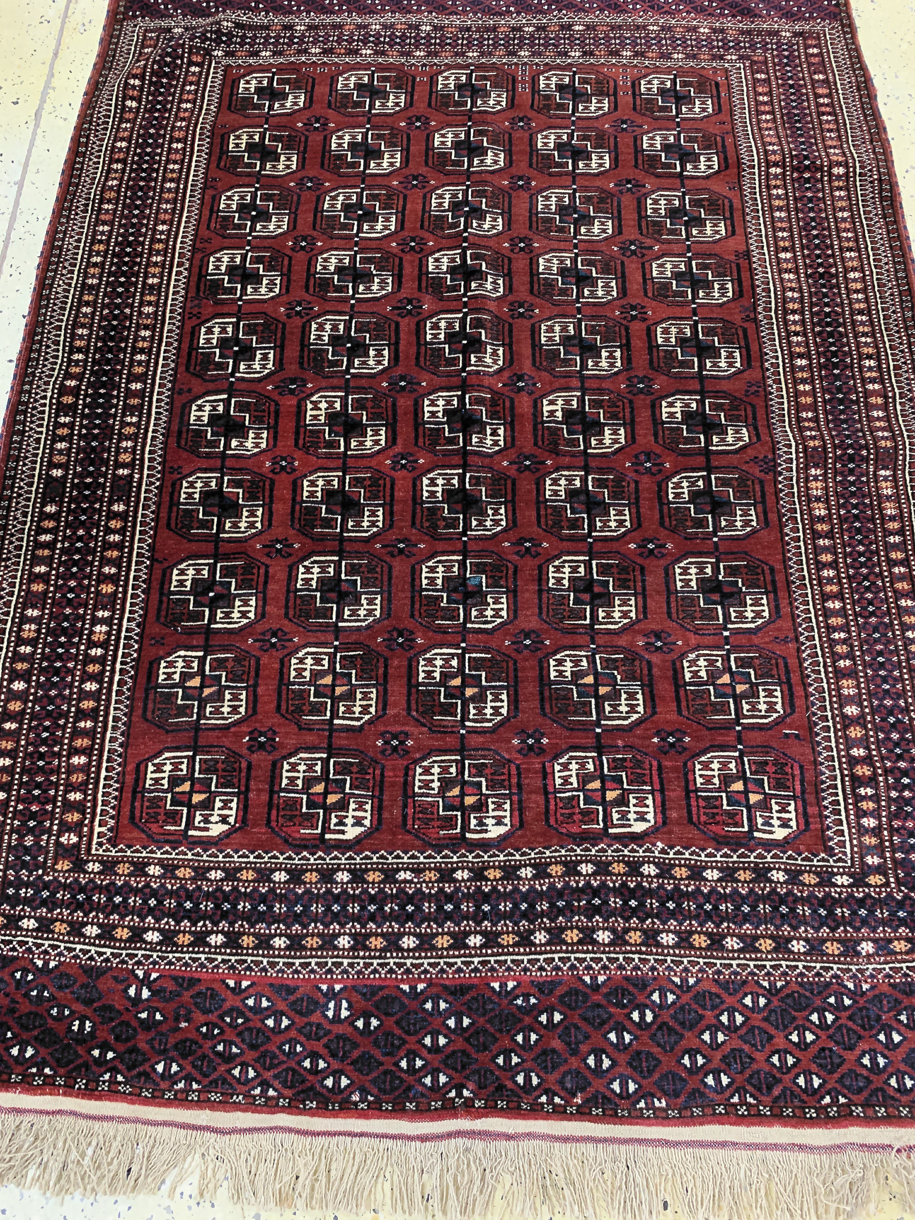 Detail g: 2 Lots Turkmenen, Turkmenistan, Mitte 20.Jhd, Wolle auf Wolle, ca. 195 x 141 cm & ca. 172 x 125 cm, EHZ: 2
