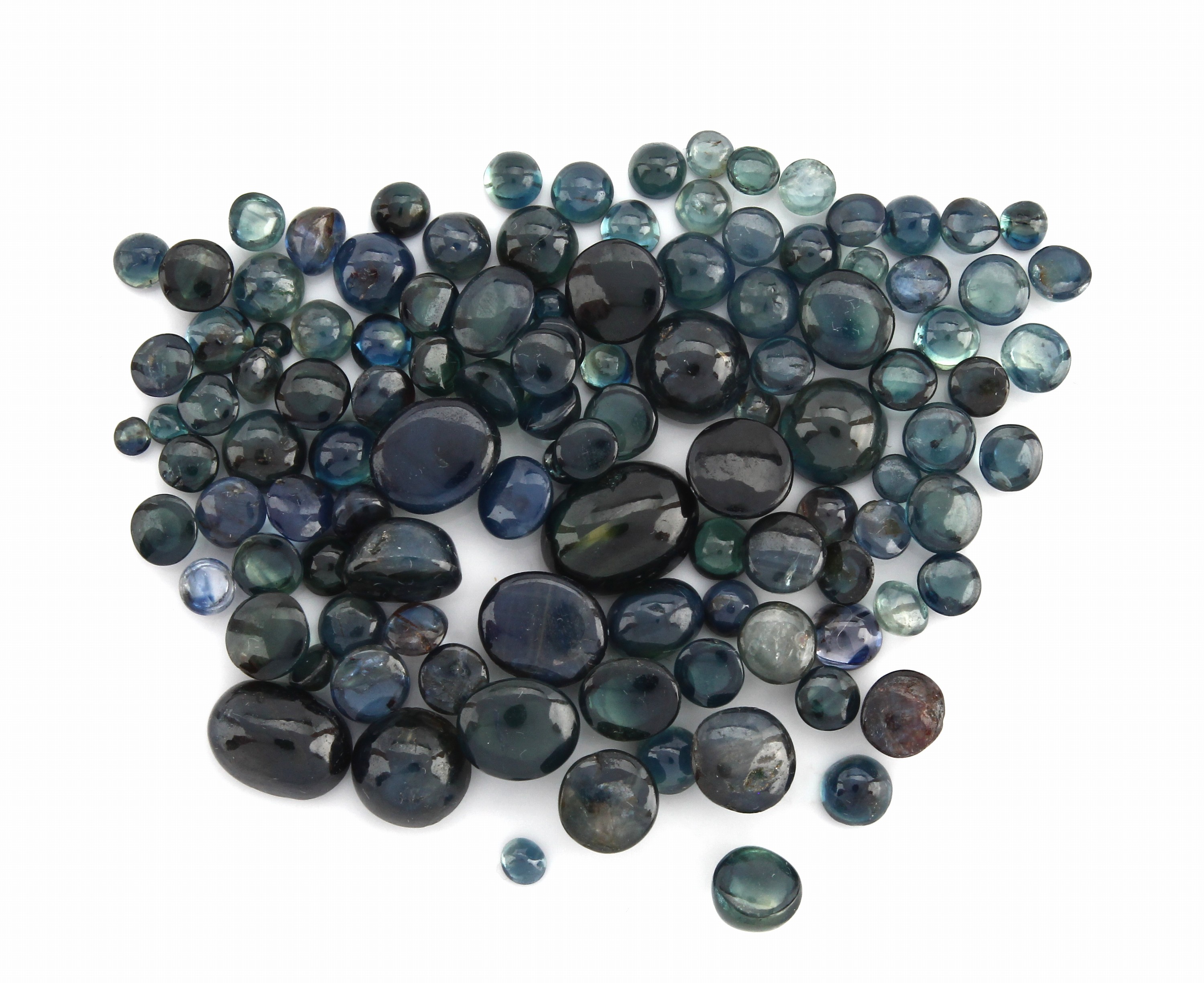 Image 27128661 - Lot lose Saphire, zus. ca. 55.51 ct, Cabochons in versch. Größen und Farbnuancen, ...