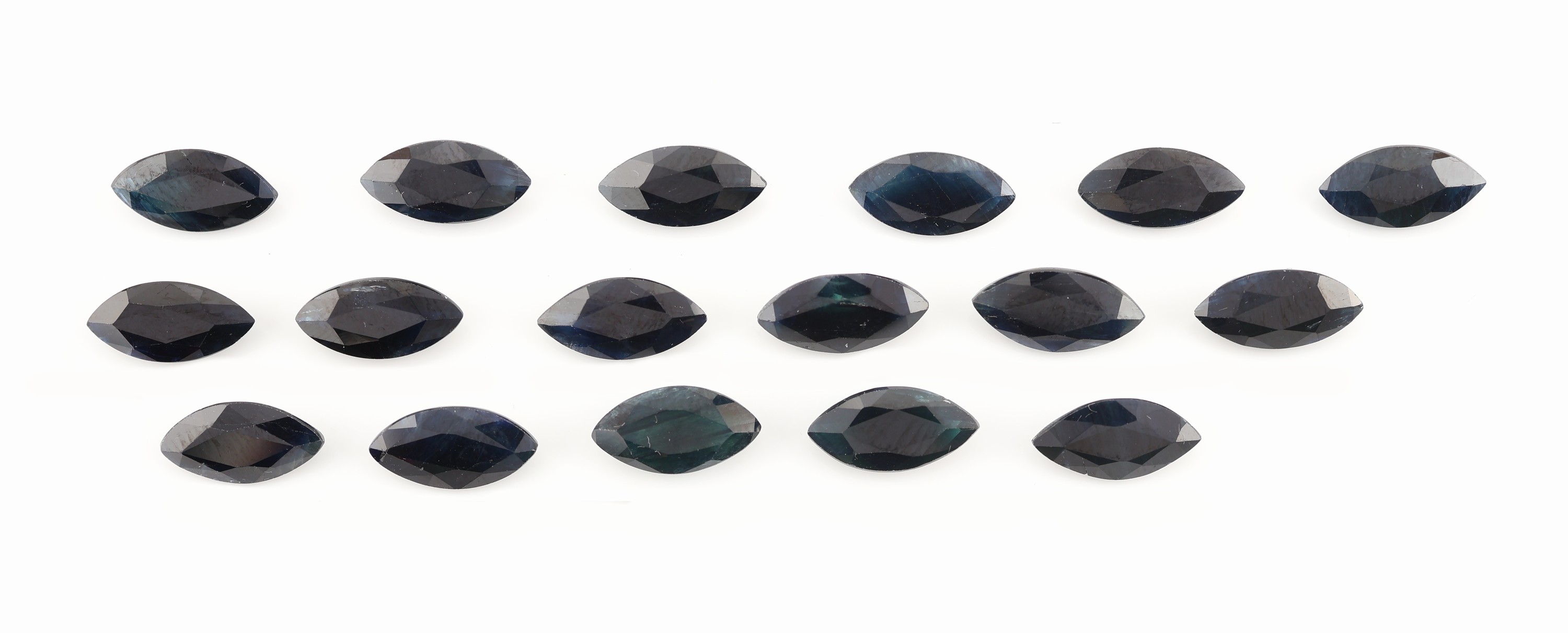 Image 27128670 - Lot lose Saphire zus. ca. 21.65 ct, facett. Navettes, versch. Größen und Farb- ...