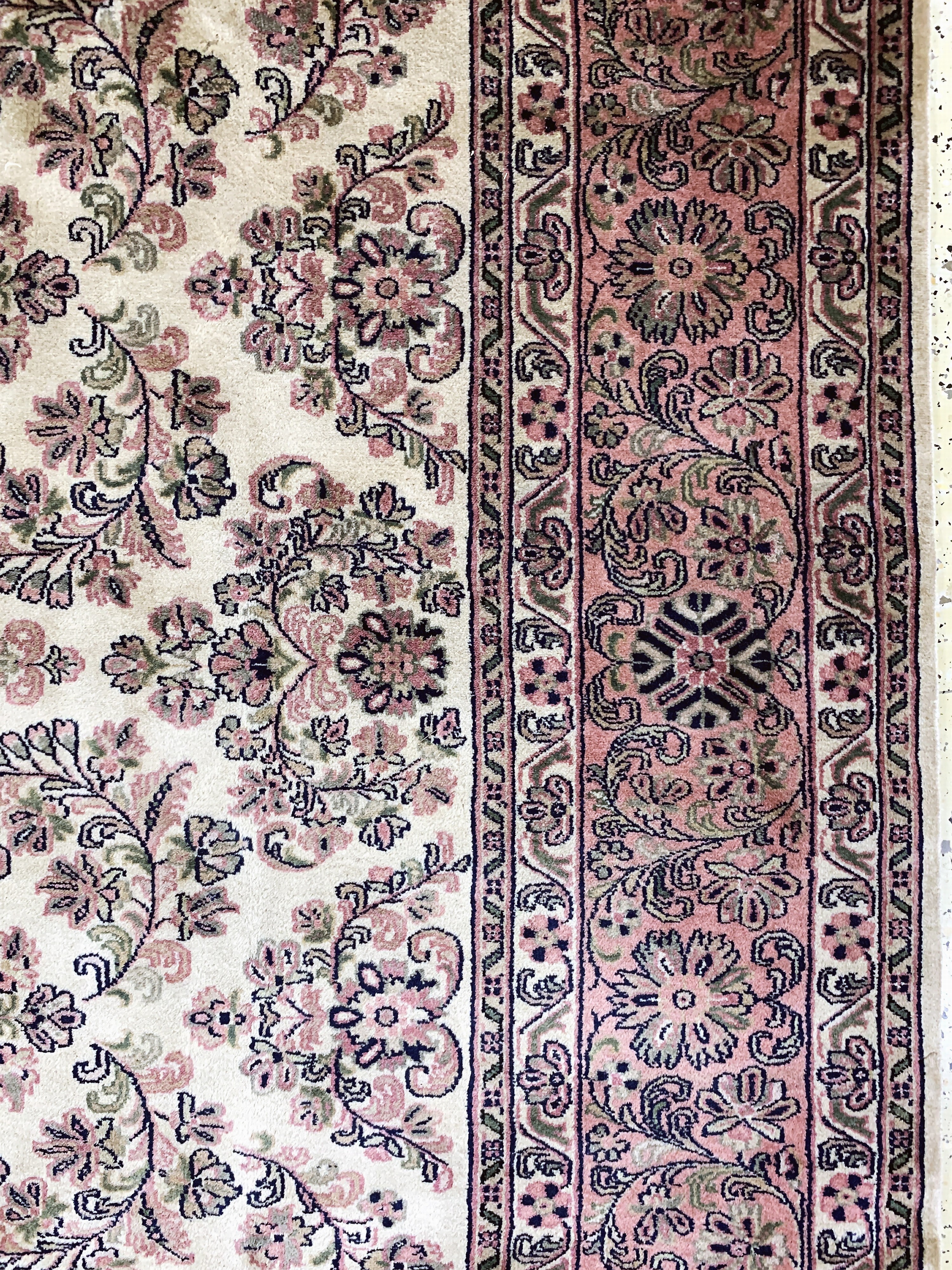 Detail e: Sarogh Kork fein, Indien, Ende 20.Jhd, Korkwolle auf Baumwolle, ca. 288 x 237 cm, EHZ: 1-2