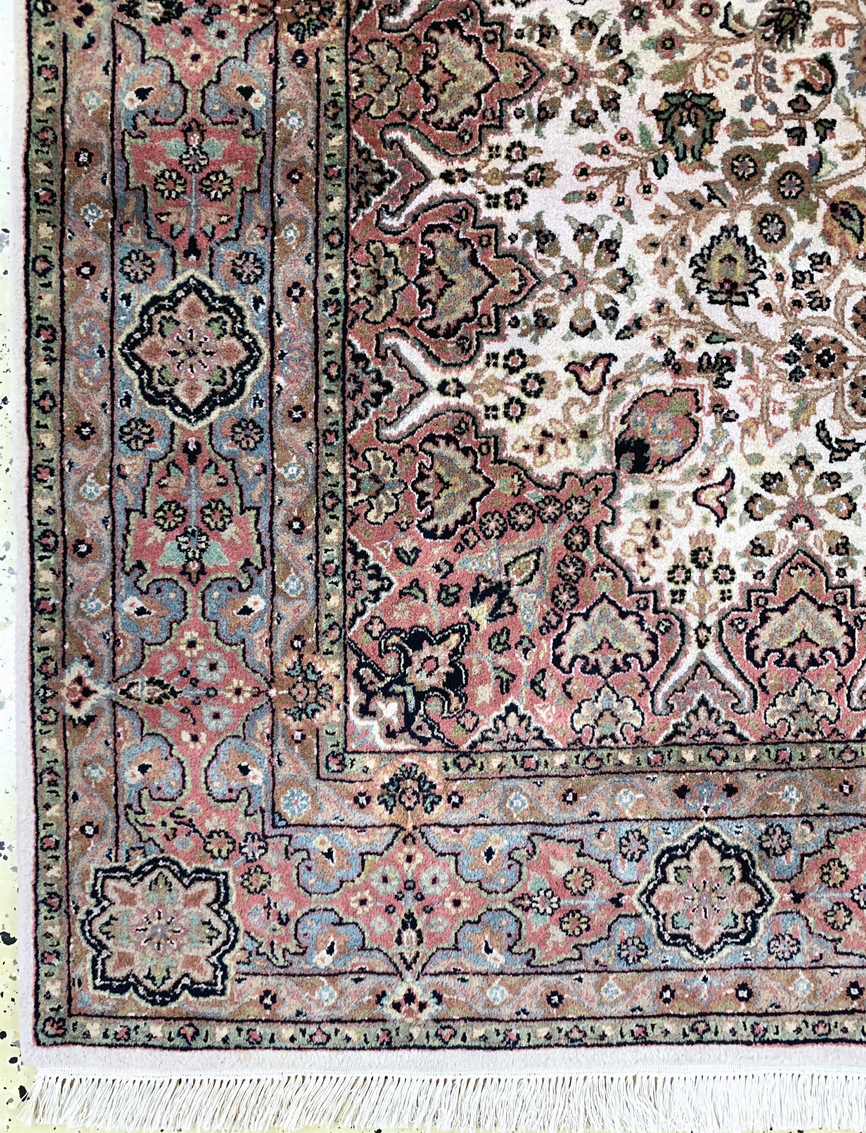 Detail b: Sarogh Kork fein, Indien, Ende 20.Jhd, Korkwolle auf Baumwolle, ca. 237 x 172 cm, EHZ: 1-2