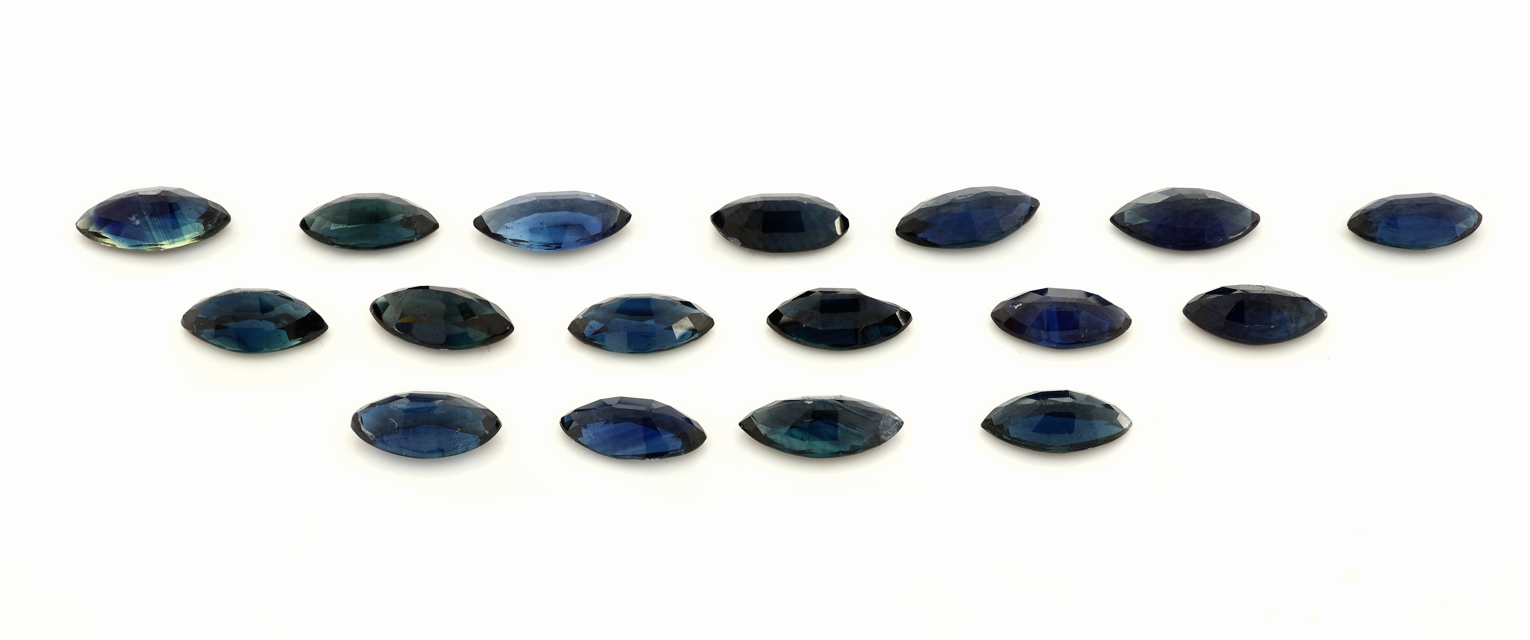 Detail a: Lot lose facett. Saphire zus. ca. 9.03 ct, Navettes, versch. Farbnuancen