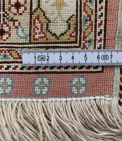 27128643e - Seiden Kayseri, Türkei, Mitte 20.Jhd, reineNaturseide, ca. 165 x 62 cm, EHZ: 1-2 ...
