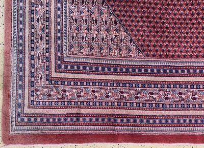 27128674b - Saruk Mir, Persia, mid-20th century, wool on cotton, approx. 450 x 319 cm, slightly faded ...