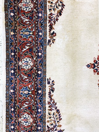 27128681c - Sarogh, Persien, Mitte 20.Jhd, Wolle auf Baumwolle, ca. 317 x 218 cm, EHZ: 2(flecken). ...