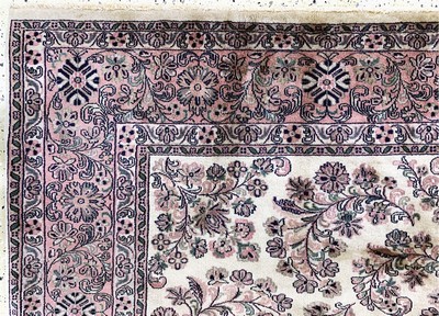 27128690g - Sarogh Kork fein, Indien, Ende 20.Jhd, Korkwolle auf Baumwolle, ca. 288 x 237 cm, EHZ: ...