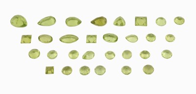 27128692a - Lot lose facett. Peridots zus. ca. 12.95 ct, versch. Schliffformen, Farben und Größen