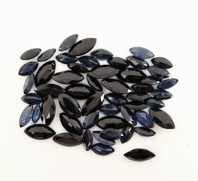 27128696b - Lot lose facett. Saphire zus. ca. 41.01 ct, Navettes, versch. Farbnuancen und Größen, ...