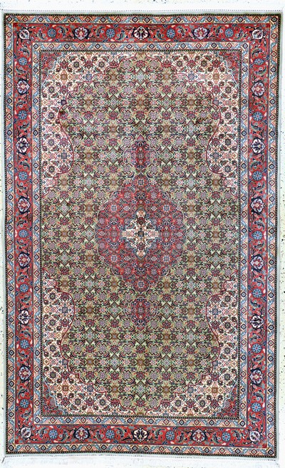 Image Tabriz, Romania, late 20th century, wool on cotton, approx. 273 x 170 cm, in need of ...