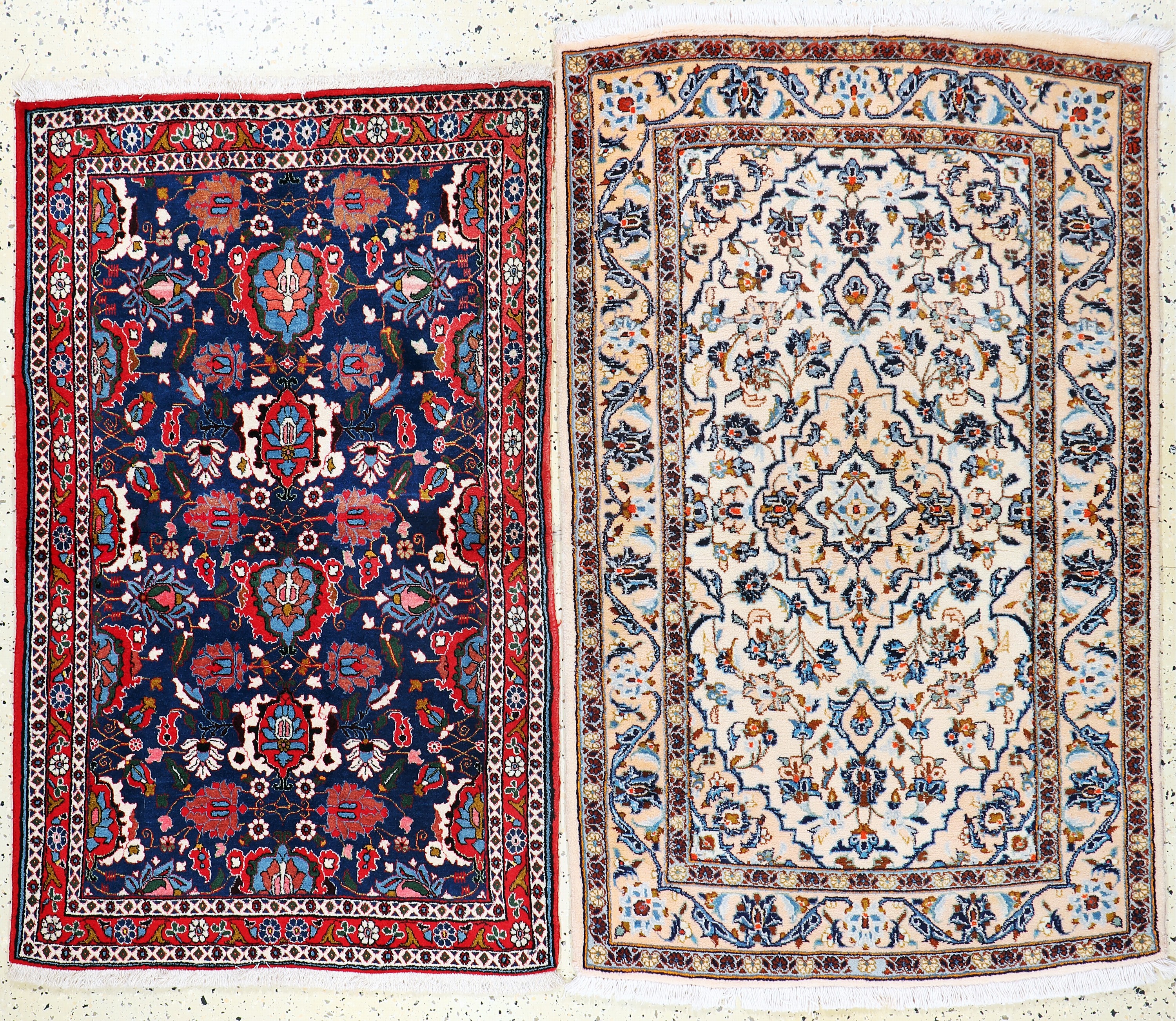 Image 27128729 - 2 Lots Keschan & Weramin, Persien, Ende 20.Jhd, Wolle auf Baumwolle, ca. 165 x 103 ...