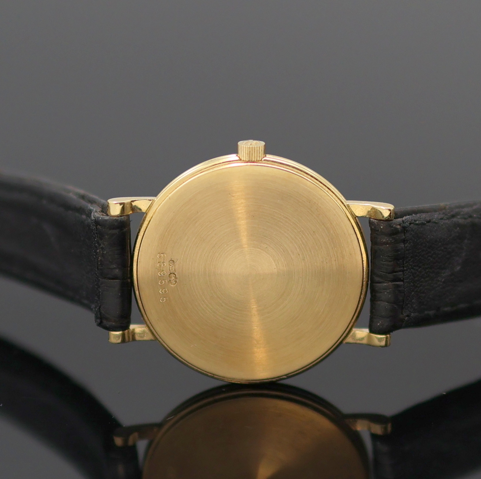 Detail e: VACHERON & CONSTANTIN Damenarmbanduhr in GG 750/000, Schweiz um 1970, Handaufzug, orig. Lederband m. GG 750/000 Dornschl., Boden aufgedr., silb. ...