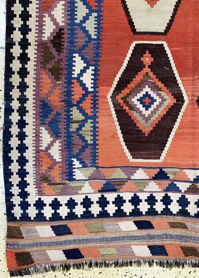 27128726b - Ghaschgai Kelim, Persien, Anfang 20.Jhd, Wolle auf Wolle, ca. 220 x 145 cm, EHZ: 2 ...