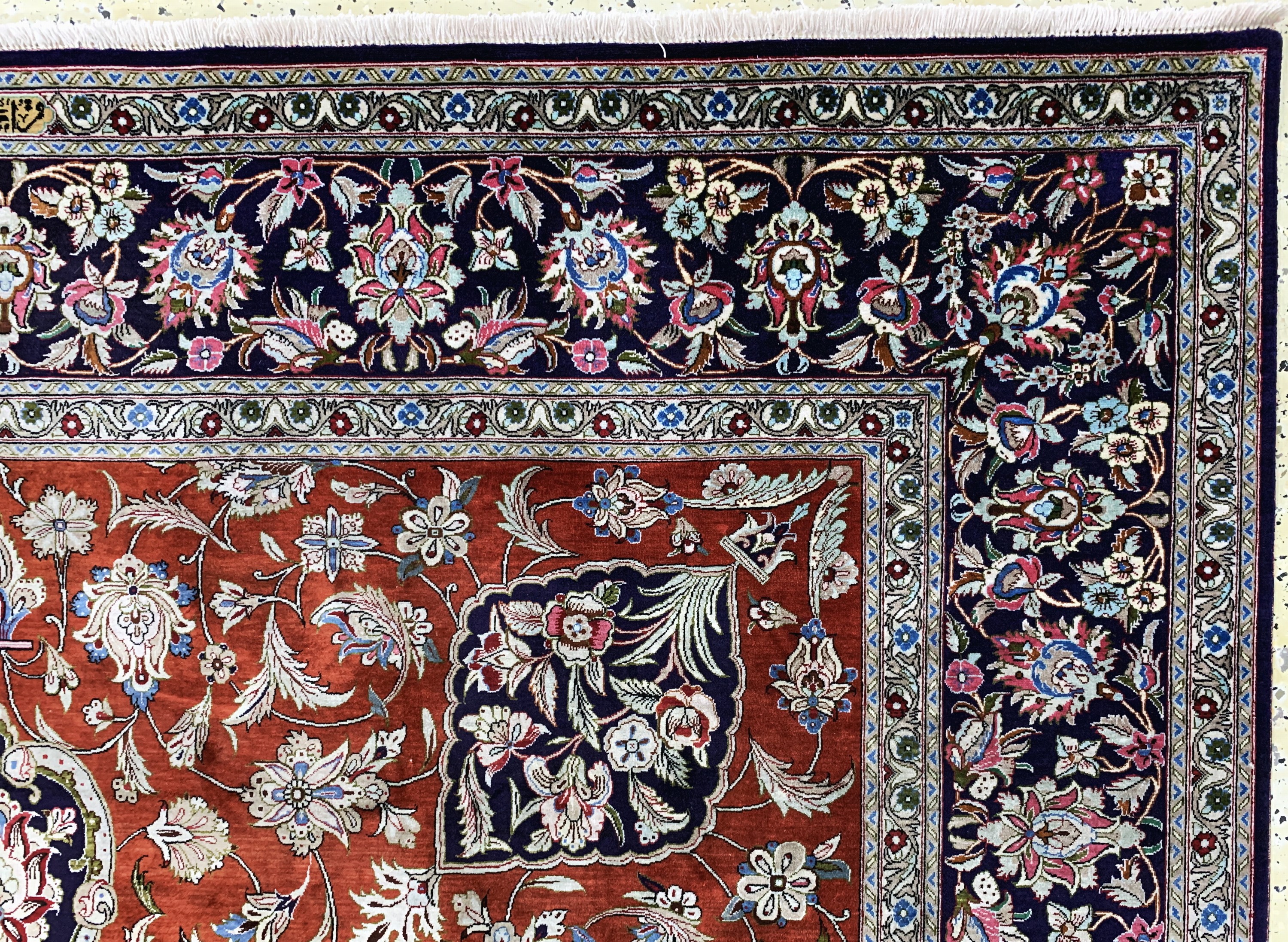 Detail f: Ghom Seide fein sign.(Ahmadi), Persien, Mitte 20.Jhd., reine Naturseide, ca. 306 x 200 cmca. 1,0 Mio. Kn/qm, EHZ: 2