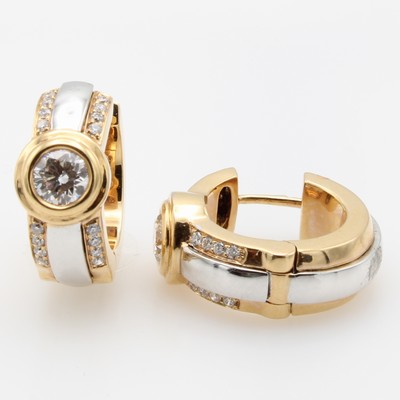 27128879a - Paar Creolen mit Brillanten, RG/WG 750/000, 2 Brill. zus. ca. 1 ct top crystal/vs, ...