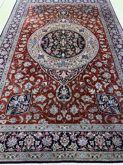 27128884i - Ghom Seide fein sign.(Ahmadi), Persien, Mitte 20.Jhd., reine Naturseide, ca. 306 x 200 ...