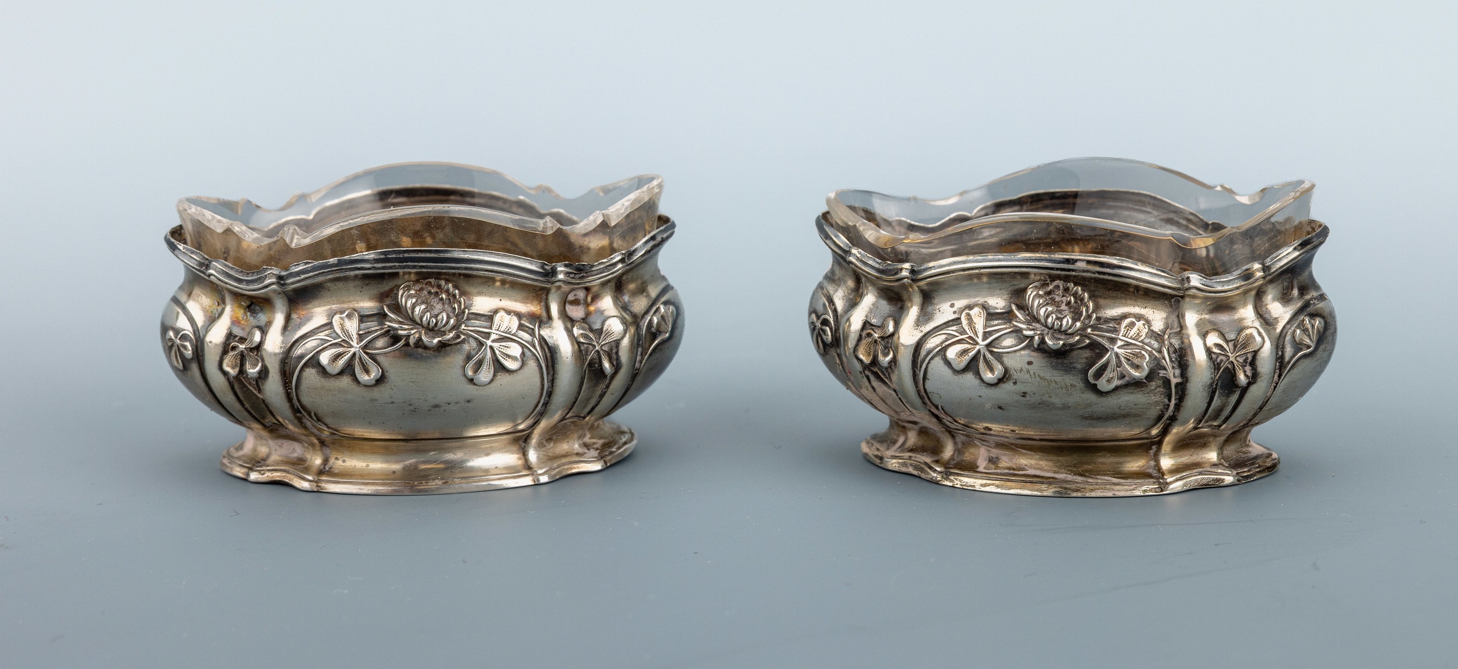 Image 27128906 - Gewürzschälchenpaar, Frankreich um 1900, 950er Silber, Innenvergoldung, Meistermarke ...