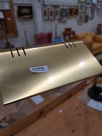27130299a - Stehlampe, 80er Jahre, Messing, mit schwenkbarer Lampe, Elektrifizierung nicht geprüft, ...
