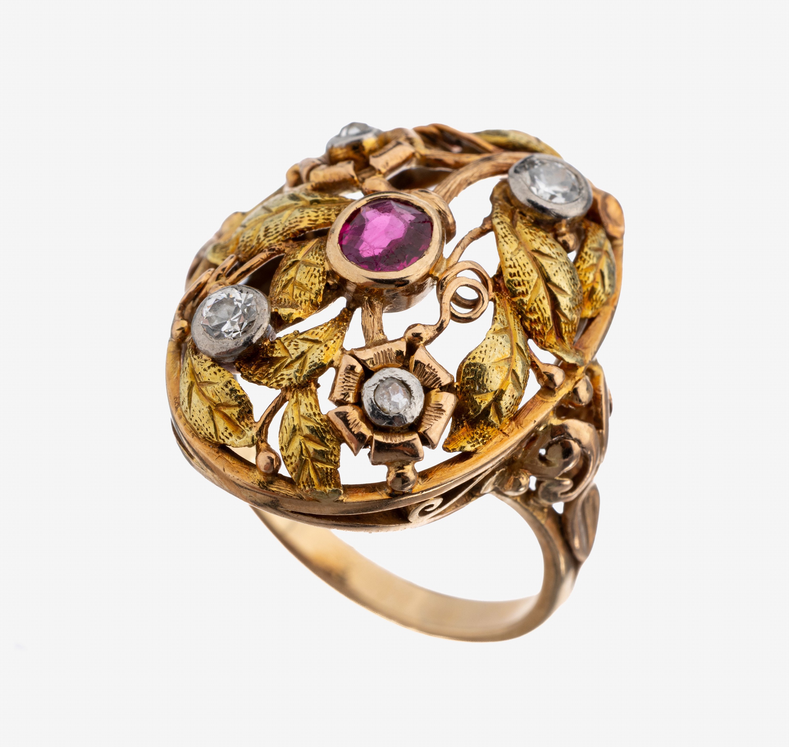 Image 27130426 - 14 kt Gold Rubin-Diamant-Ring, deutsch um 1940, GG/WG/RG 585/000, florale ...
