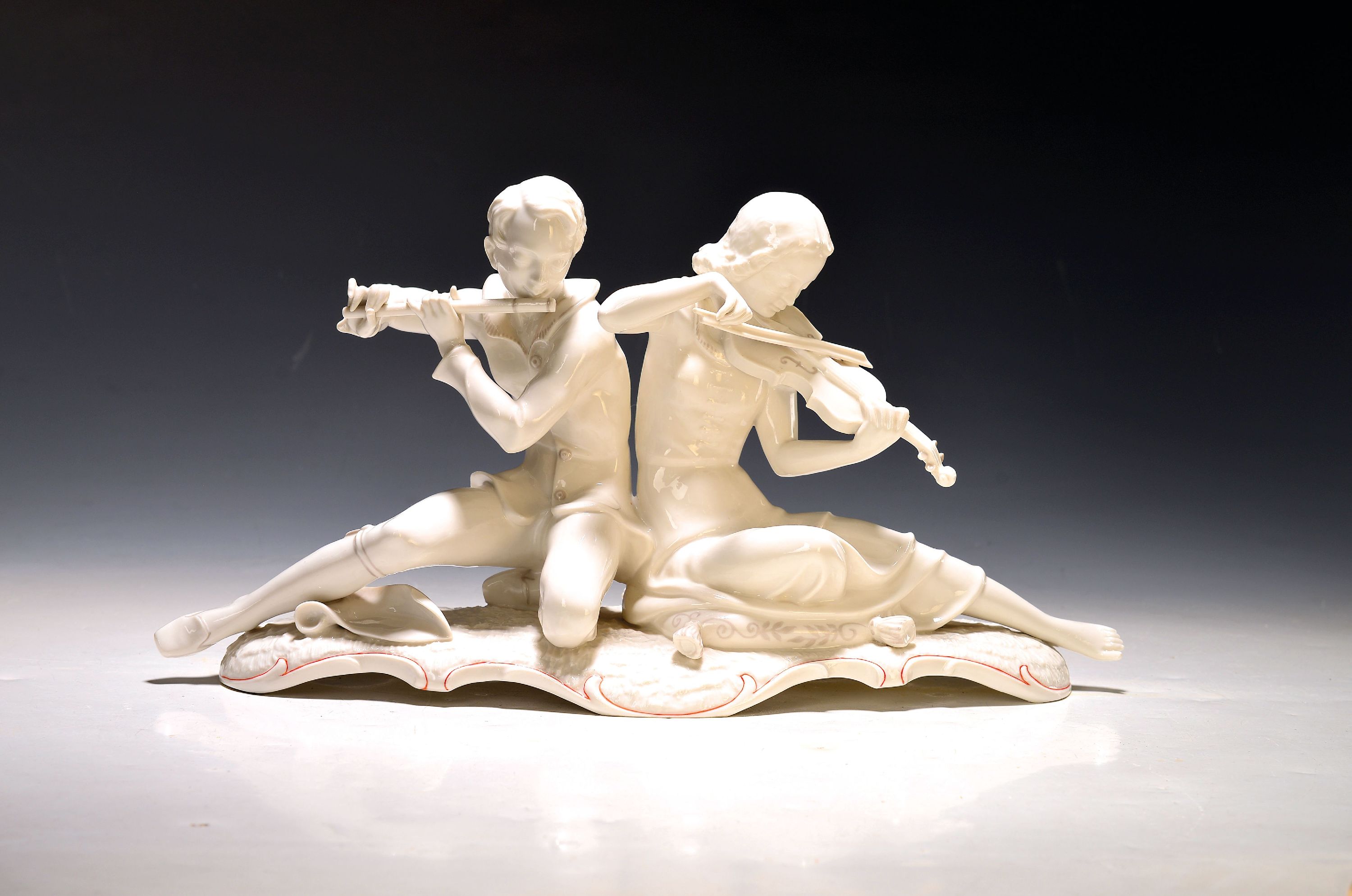 Image 27130590 - Porcelain group, Hutschenreuther, ´Sonata´, designed by Carl Werner around 1935, US zone, ...