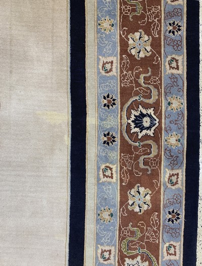 27130597h - Savanary, China, Mitte 20.Jhd, Wolle auf Baumwolle, ca. 580 x 395 cm, EHZ: 2, (fleckig) ...
