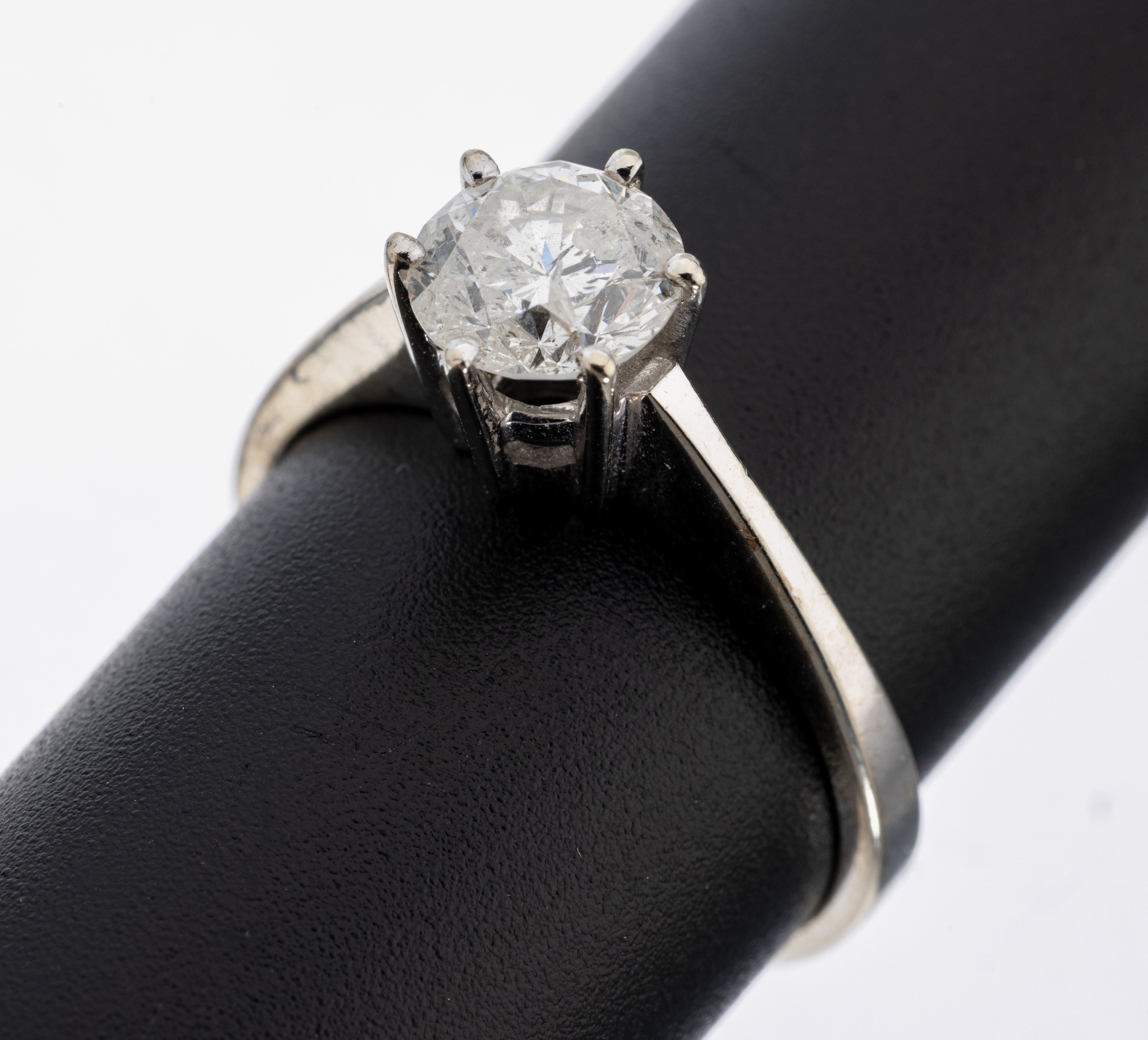 Image 27130610 - 14 kt Gold Brillant-Ring, WG 585/000, Brillant ca. 1.13 ct Weiß/p1, RW 55, ca. 2.9 g ...